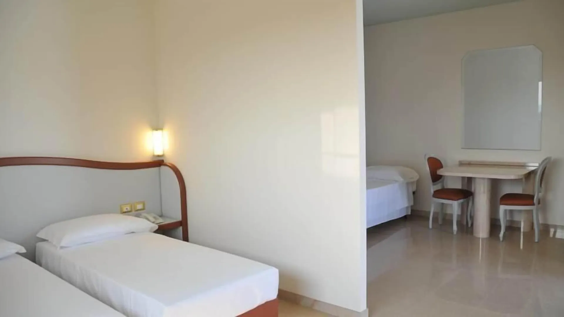 ***  Hotel Verdi Vicenza Italy