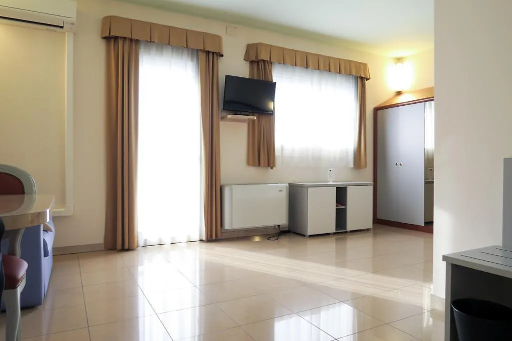 Hotel Verdi Vicenza 3*,  Italy