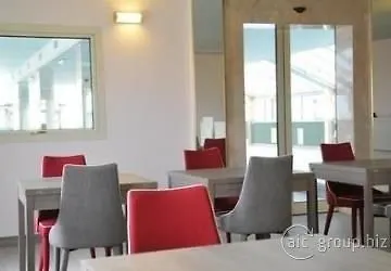 Hotel Verdi Vicenza 3*,  Italy